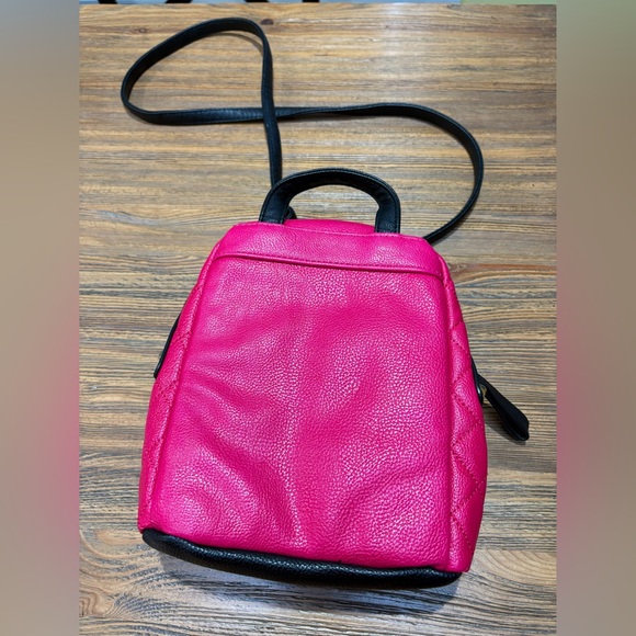 Betsey Johnson Vibrant Pink and Black Crossbody Bag - Picture 11 of 11